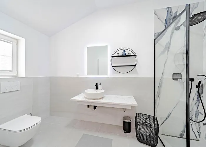 Casa vacanze Awesome In Stankovic With Wifi *