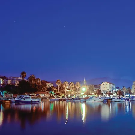 Awesome In Stankovic With Wifi Holiday home *